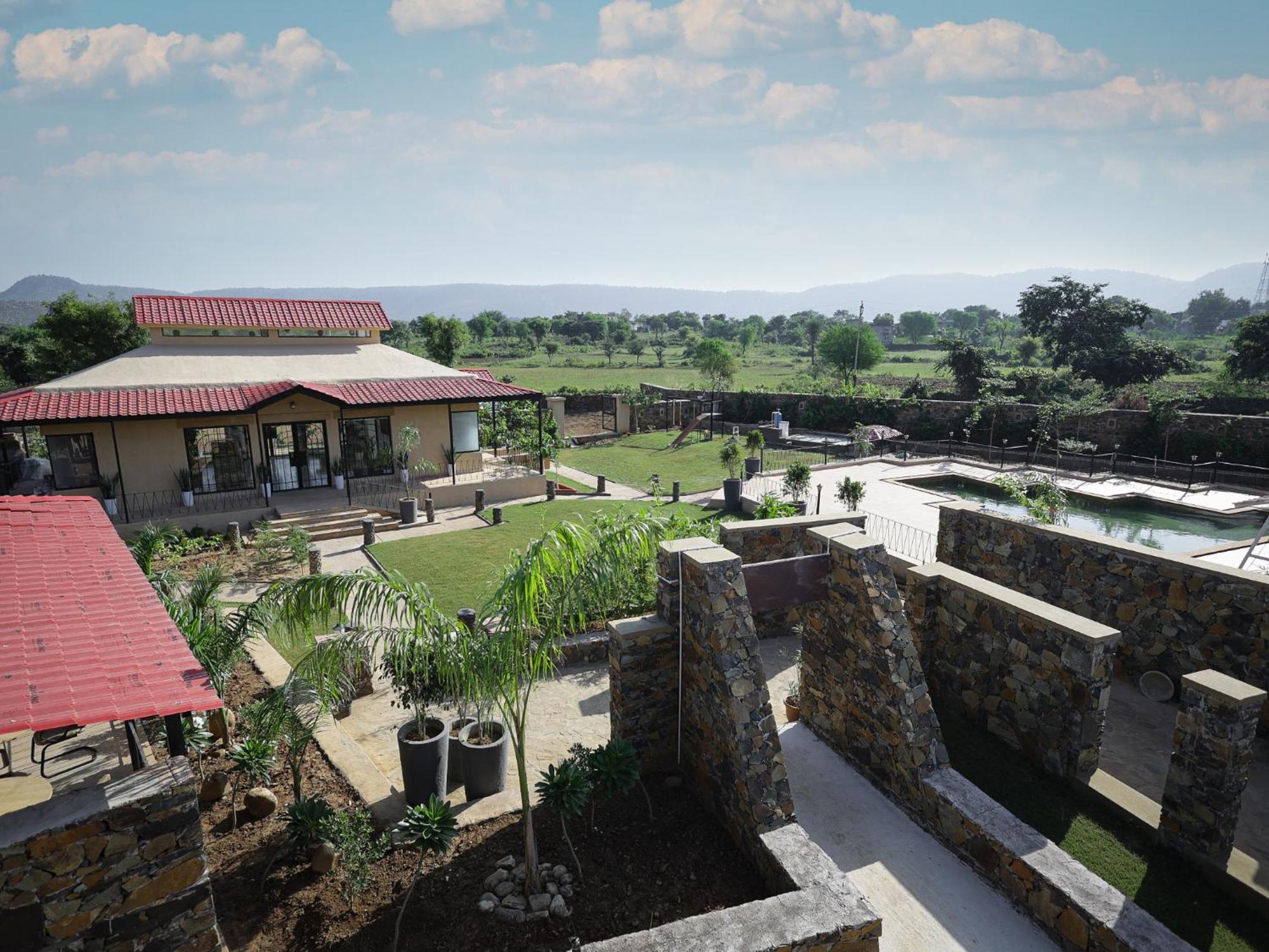 Meladin Sariska Villa Tehla Bagian luar foto
